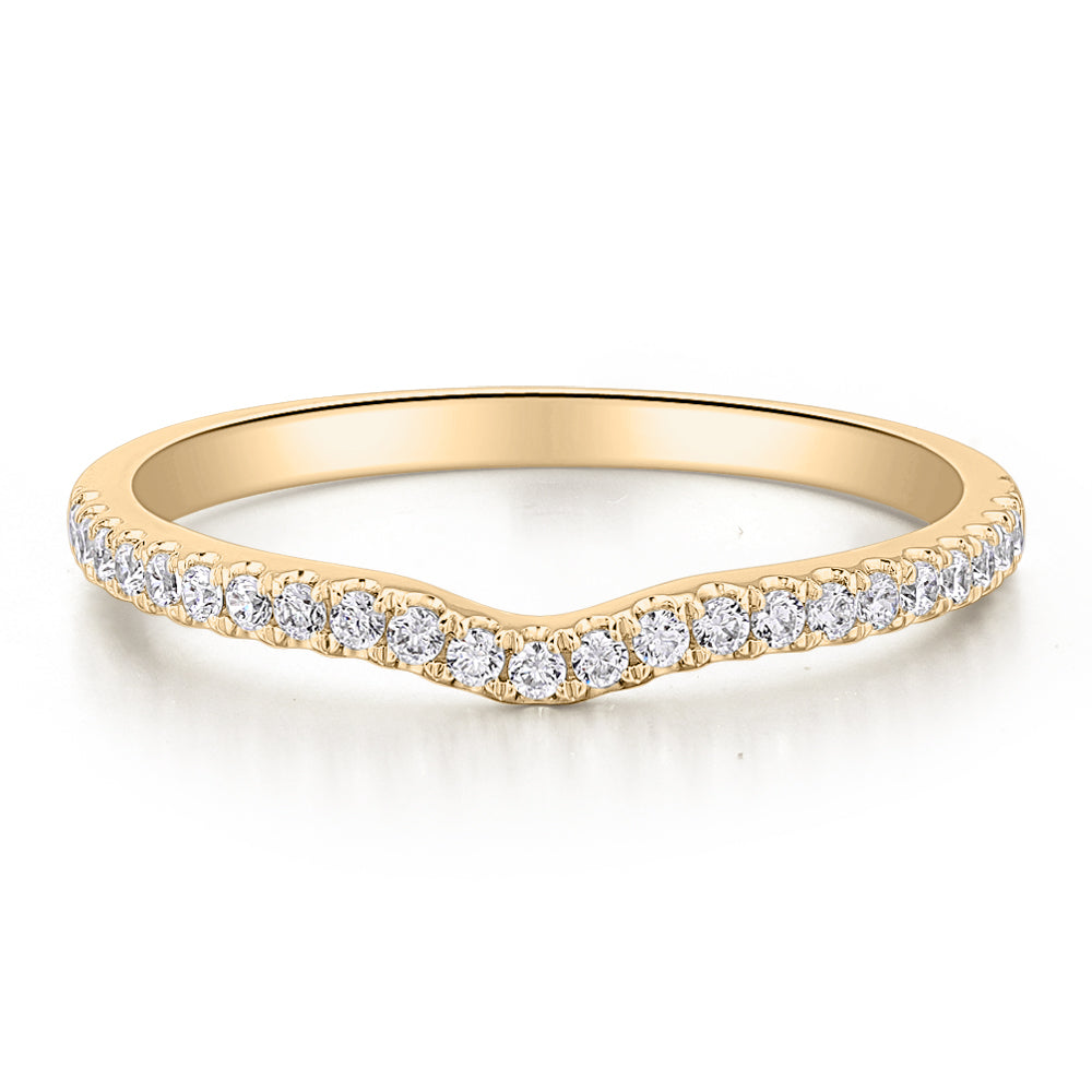 Round Brilliant curved wedding or eternity band in 14 carat yellow gold